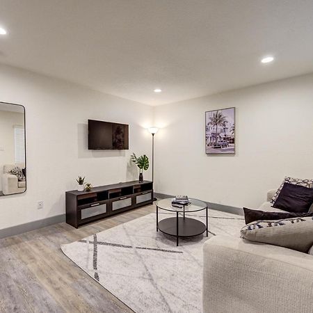 Trendy Midtown Apt, Walk To Shops & Sites, Pets Ok هيوستن المظهر الخارجي الصورة