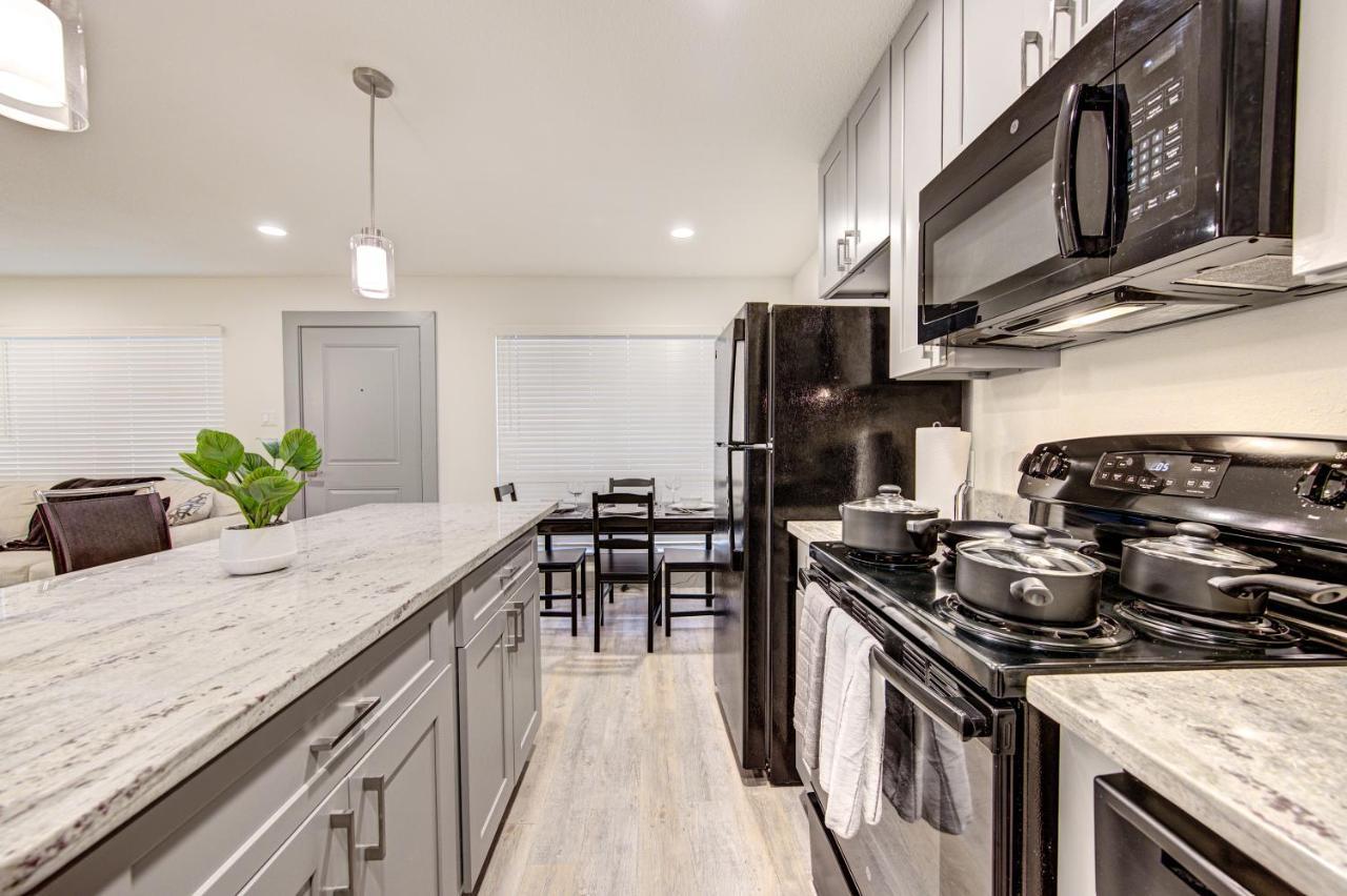 Trendy Midtown Apt, Walk To Shops & Sites, Pets Ok هيوستن المظهر الخارجي الصورة