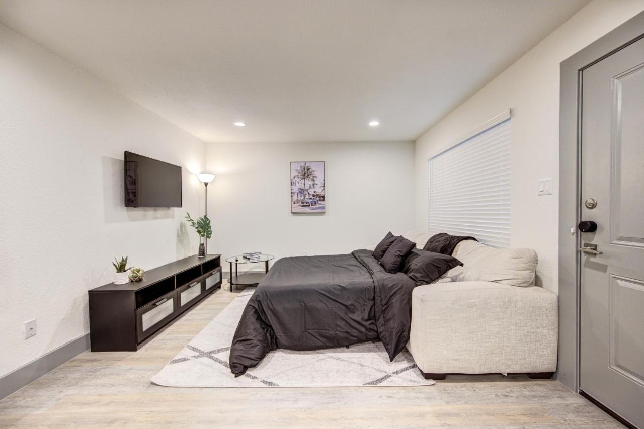 Trendy Midtown Apt, Walk To Shops & Sites, Pets Ok هيوستن المظهر الخارجي الصورة