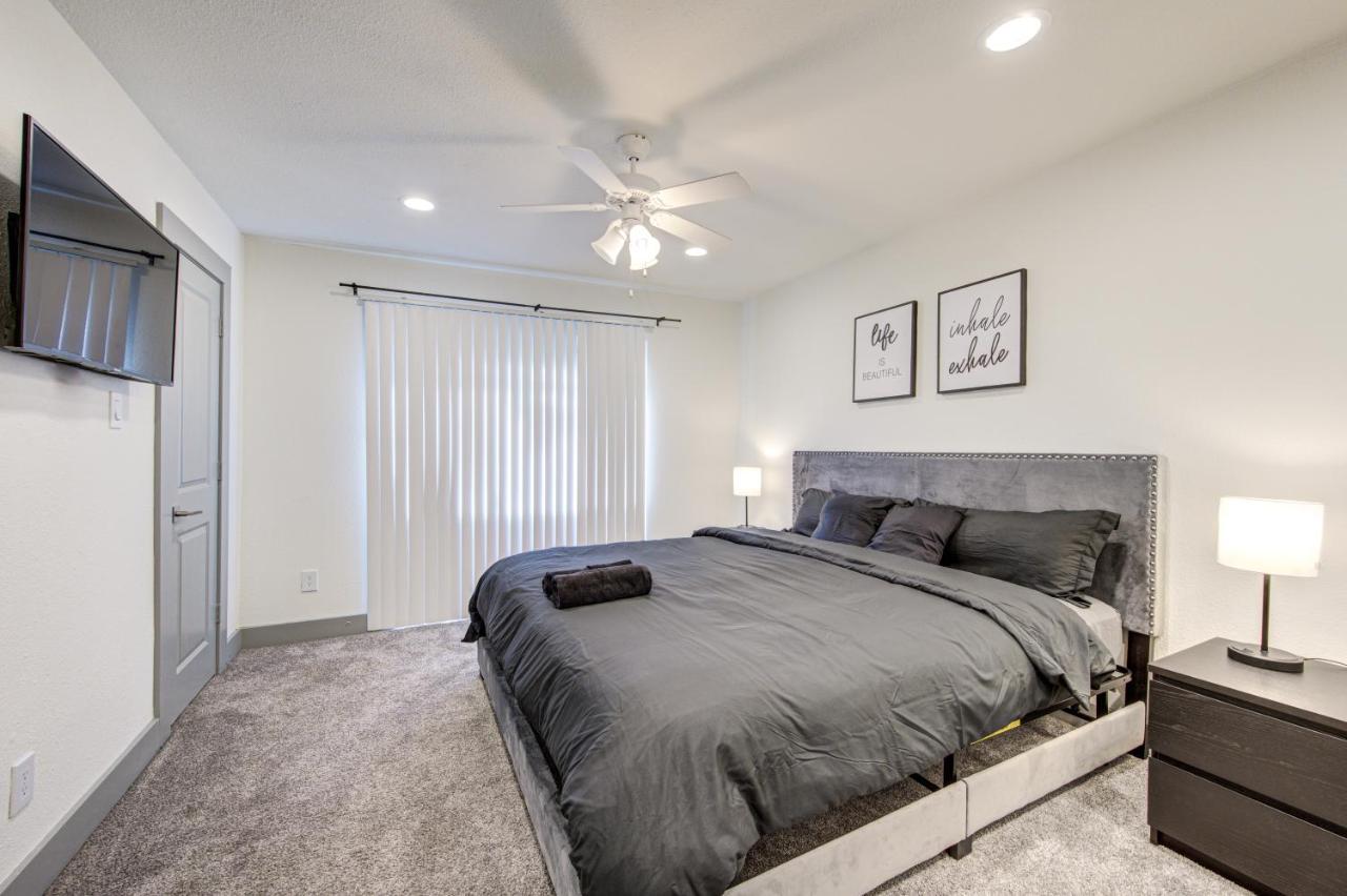 Trendy Midtown Apt, Walk To Shops & Sites, Pets Ok هيوستن المظهر الخارجي الصورة