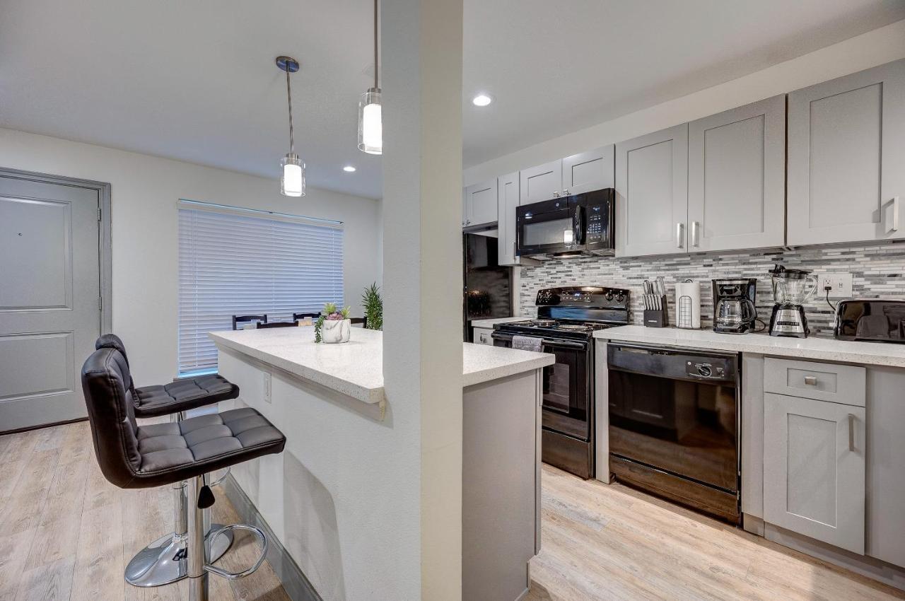 Trendy Midtown Apt, Walk To Shops & Sites, Pets Ok هيوستن المظهر الخارجي الصورة