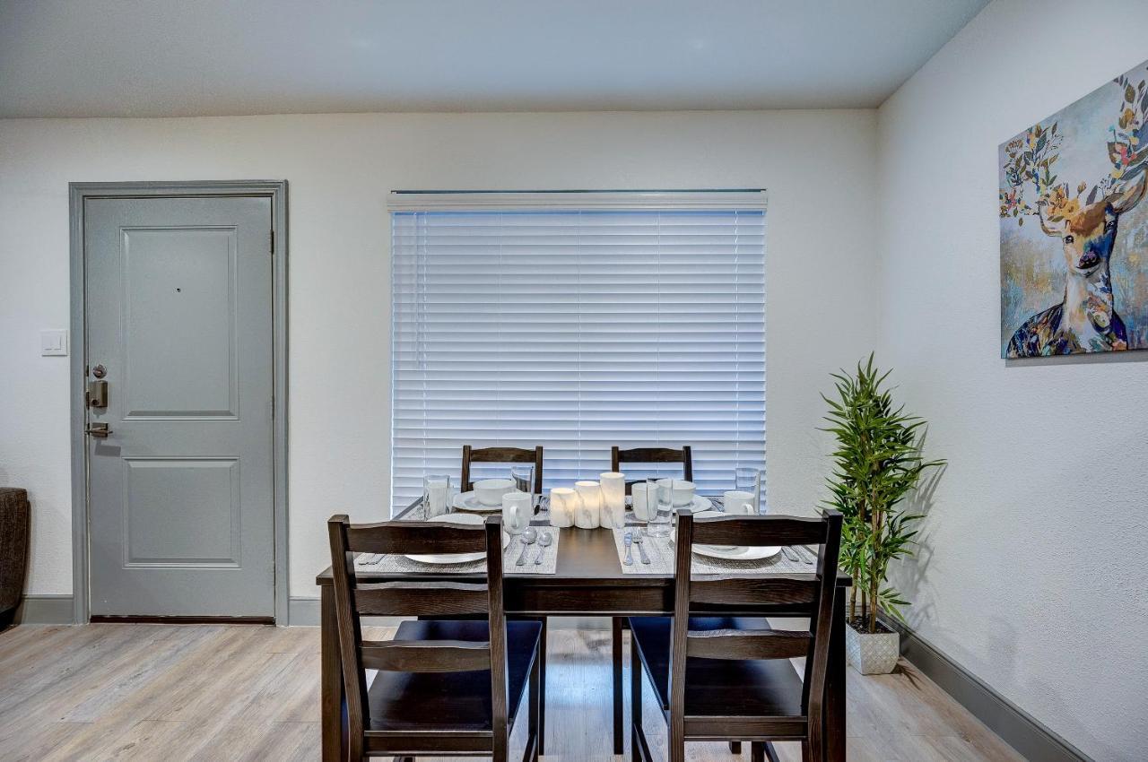 Trendy Midtown Apt, Walk To Shops & Sites, Pets Ok هيوستن المظهر الخارجي الصورة