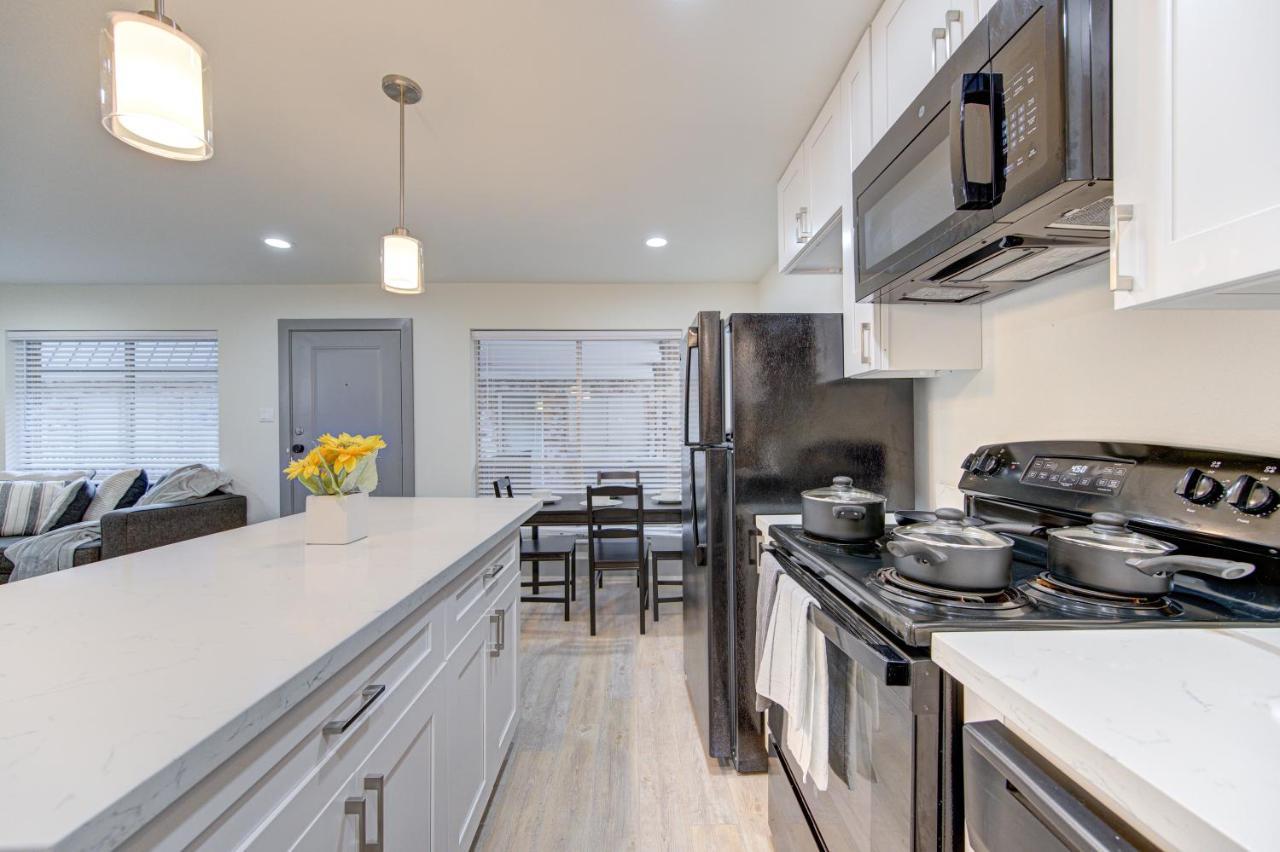 Trendy Midtown Apt, Walk To Shops & Sites, Pets Ok هيوستن المظهر الخارجي الصورة